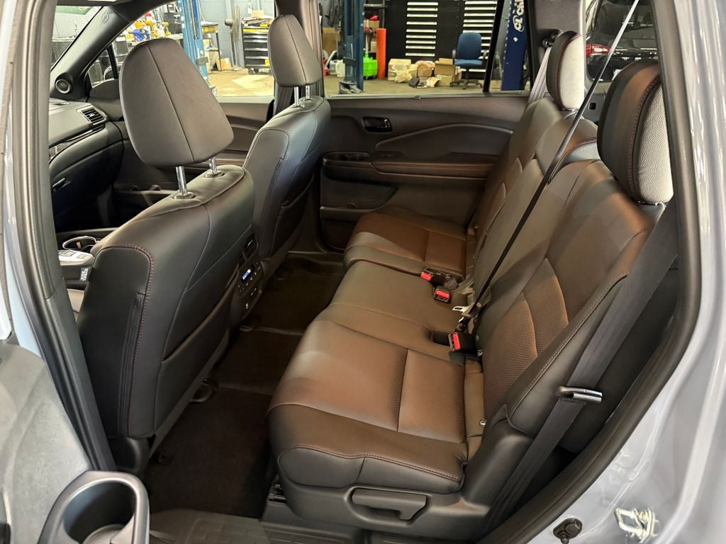 2025 Honda Passport Black Edition