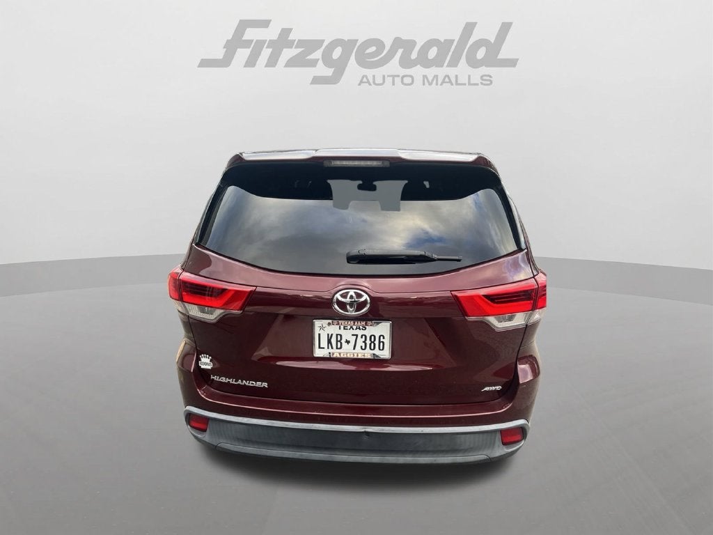 2019 Toyota Highlander LE