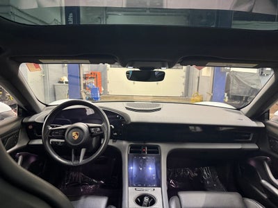 2022 Porsche Taycan Base