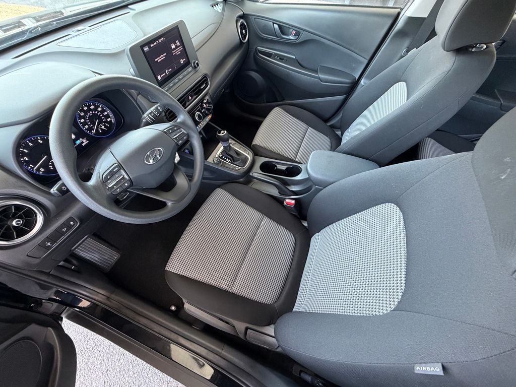 2023 Hyundai Kona SE