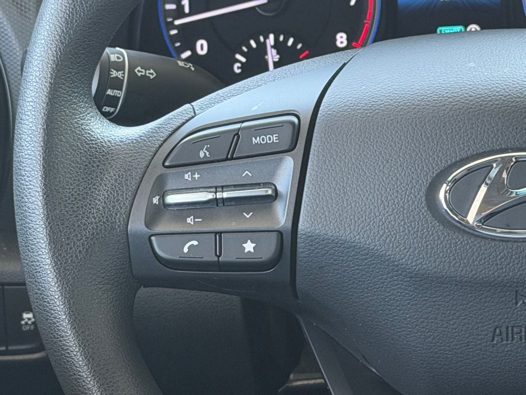 2023 Hyundai Kona SE