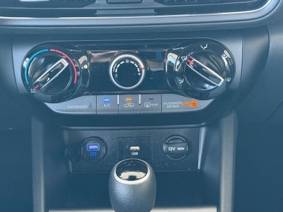 2023 Hyundai Kona SE