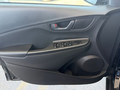 2023 Hyundai Kona SE