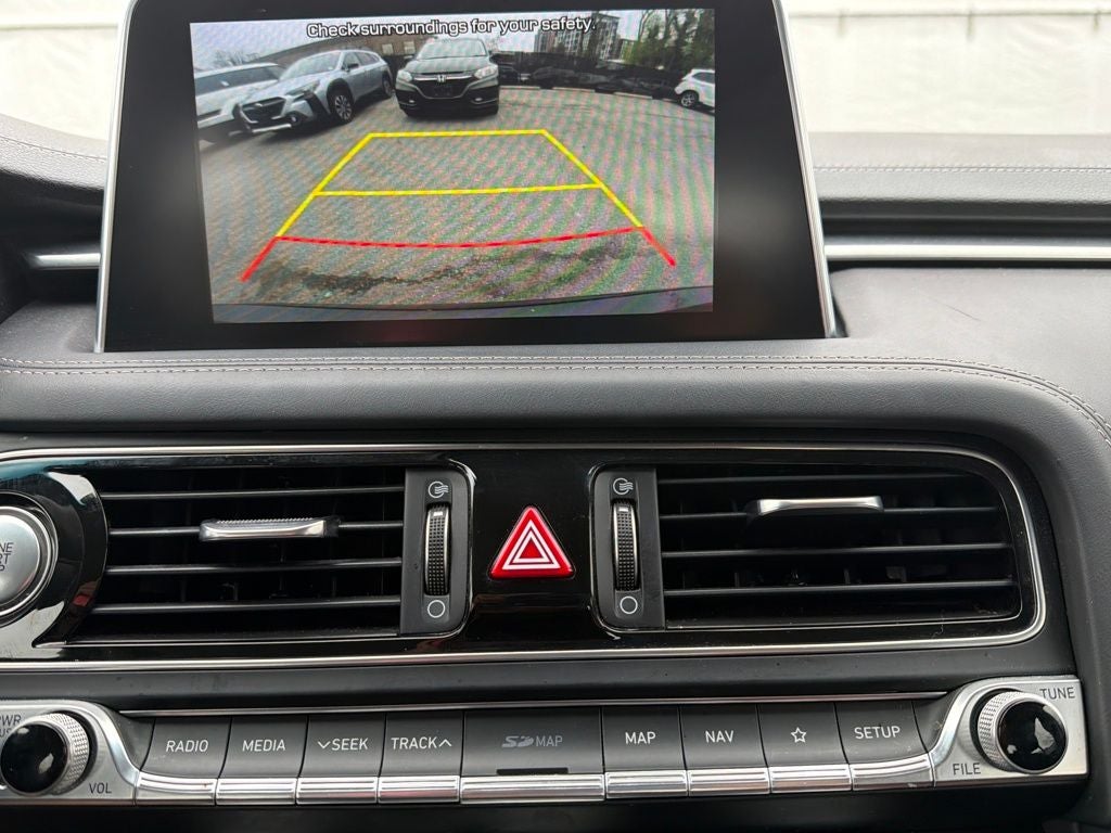 2021 Genesis G70 2.0T