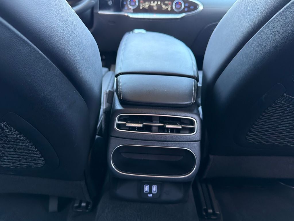 2025 Genesis GV70 2.5T
