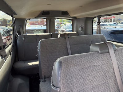 2025 Chevrolet Express LT Passenger