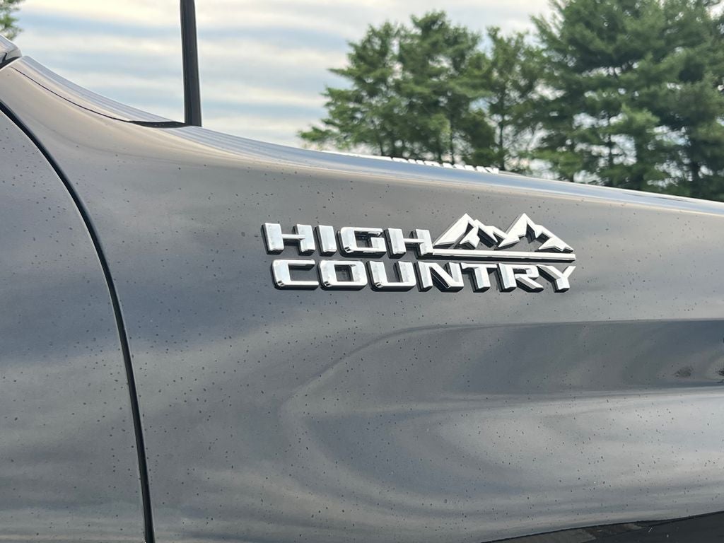 2021 Chevrolet Silverado High Country