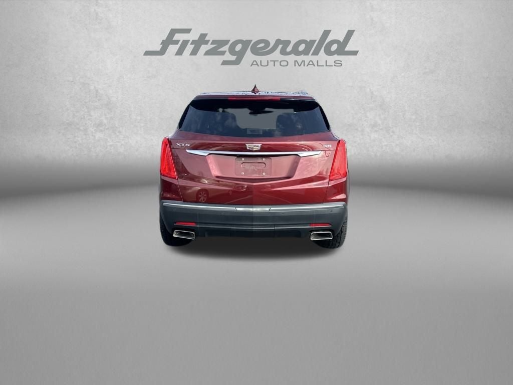 2017 Cadillac XT5 Luxury