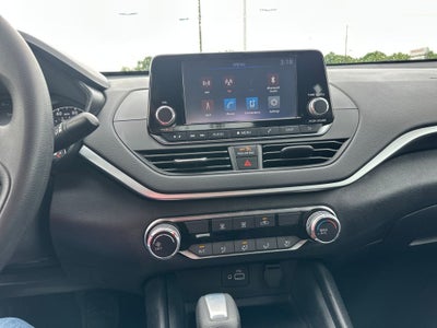 2022 Nissan Altima 2.5 S
