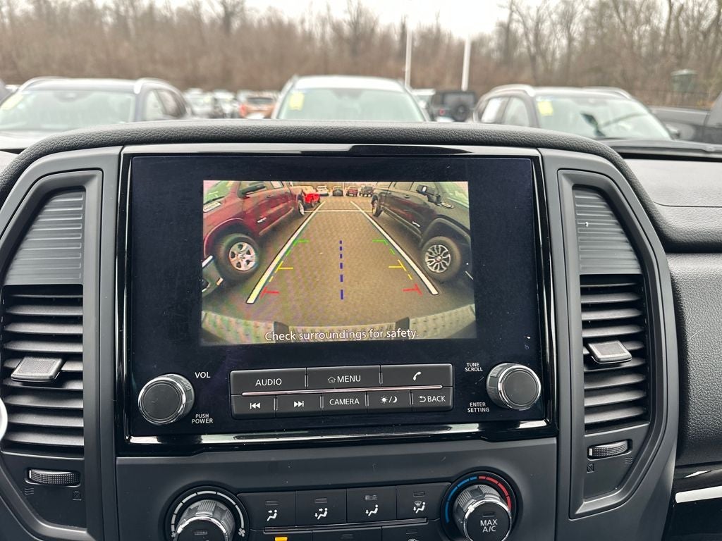 2024 Nissan Titan SV