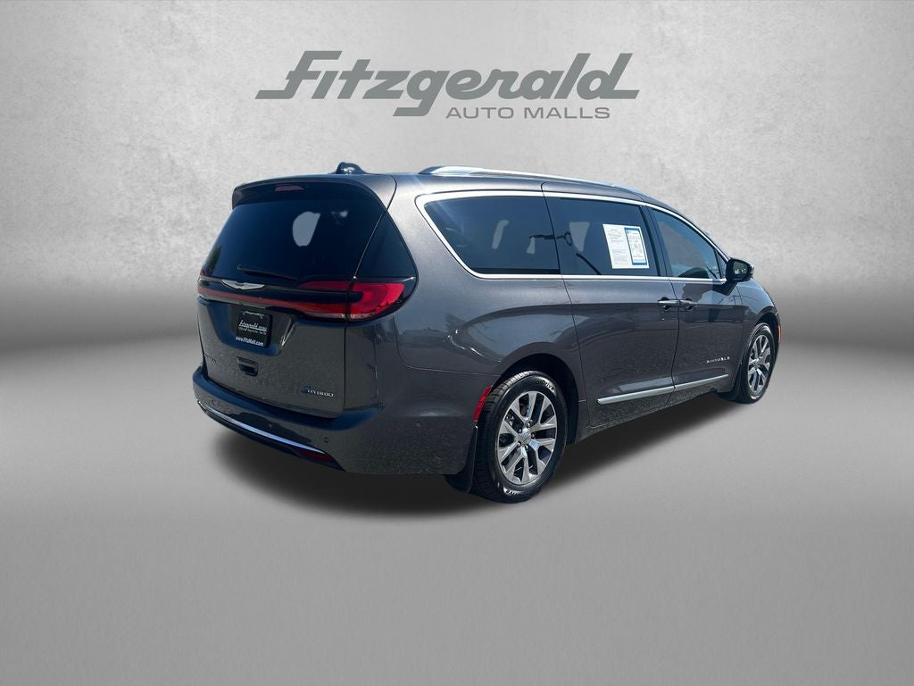 2023 Chrysler Pacifica Pinnacle