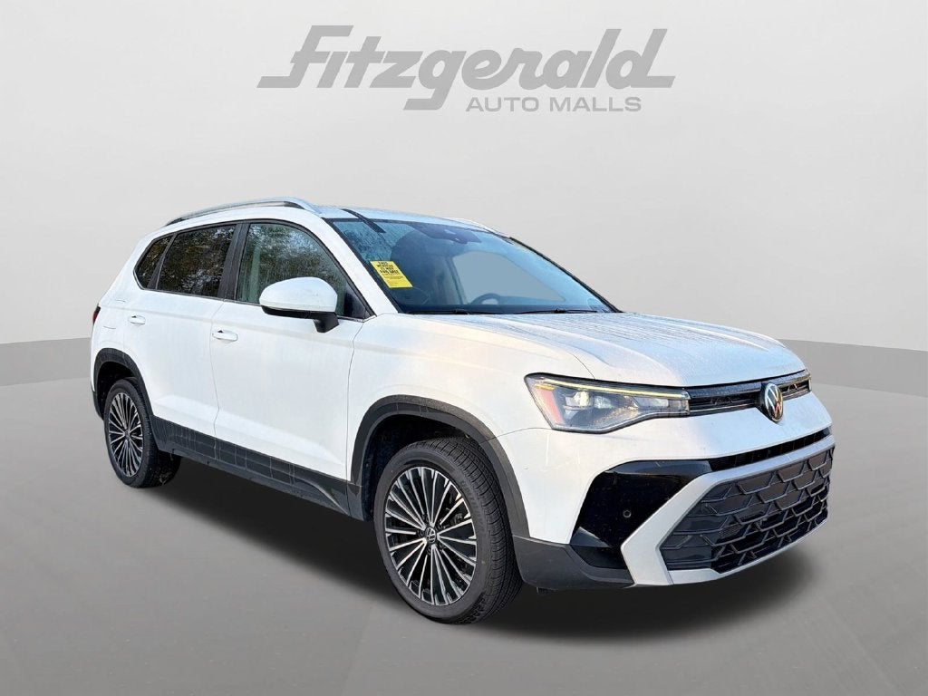 2025 Volkswagen Taos 1.5T SE