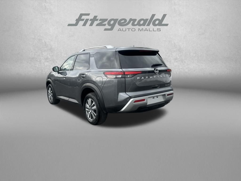 2025 Nissan Pathfinder SL