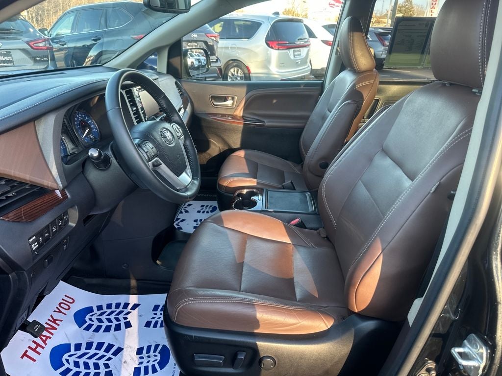 2019 Toyota Sienna Limited Premium 7 Passenger