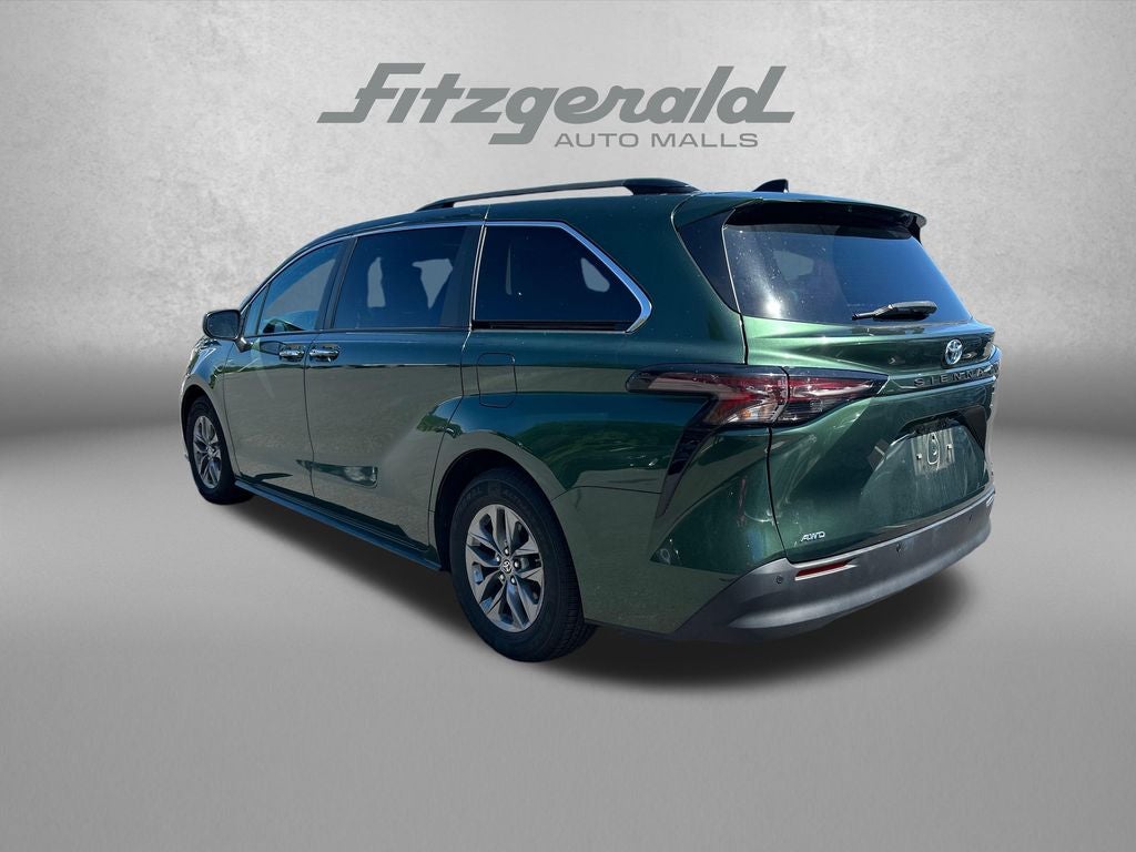 2023 Toyota Sienna XLE 7 Passenger