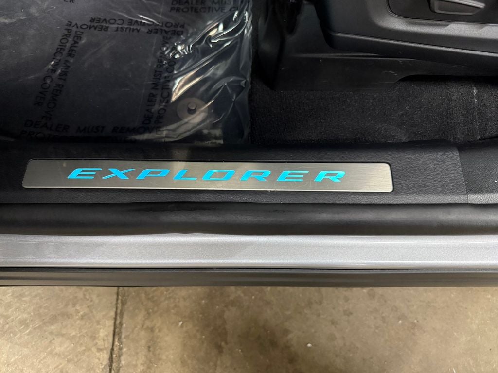 2021 Ford Explorer Platinum