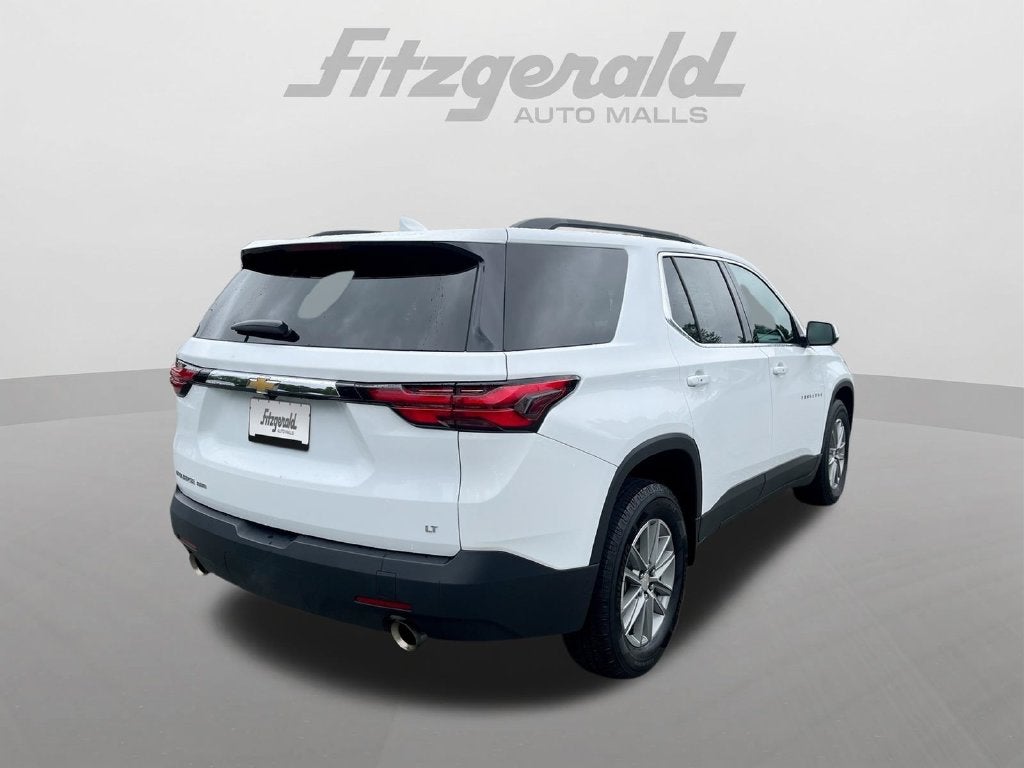 2023 Chevrolet Traverse LT Leather