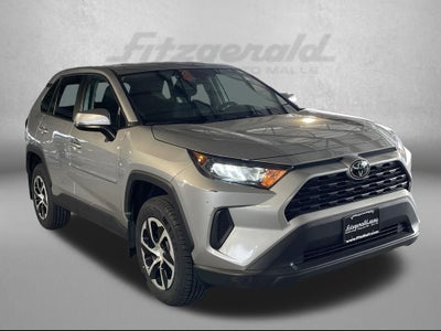 2022 Toyota RAV4 LE