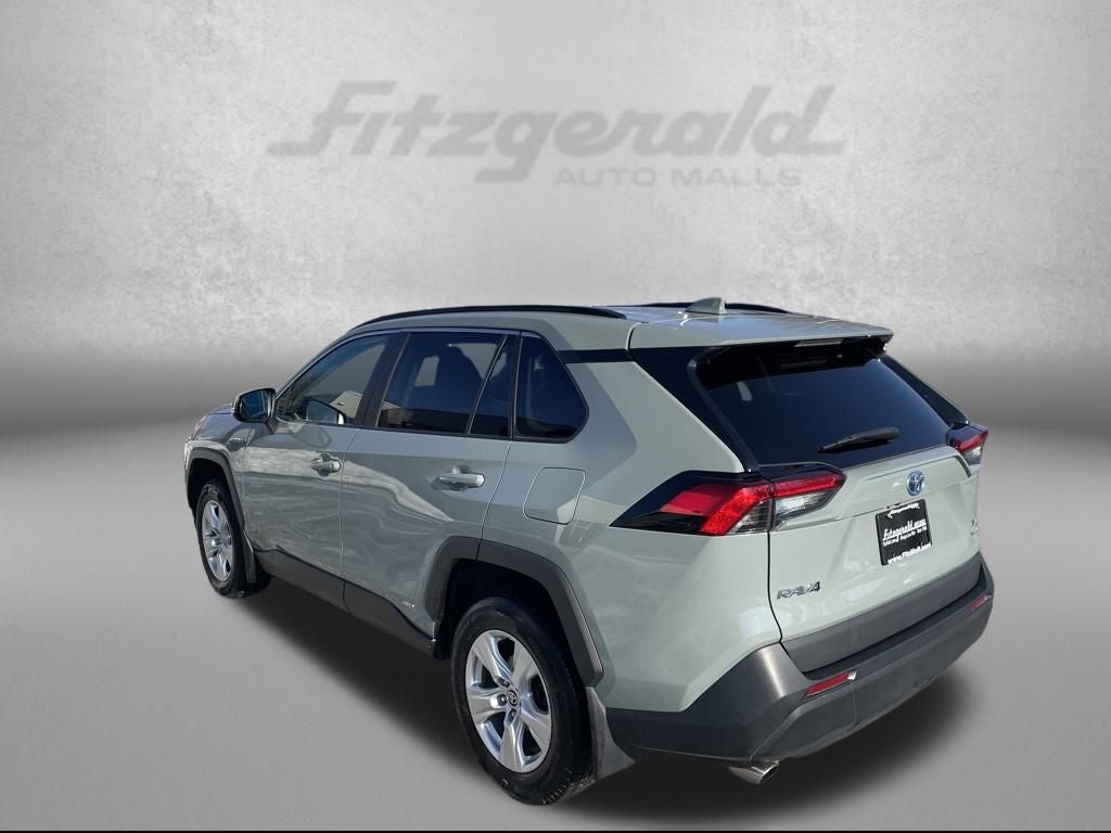 2021 Toyota RAV4 Hybrid XLE