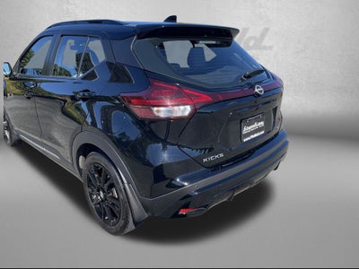 2023 Nissan Kicks SR