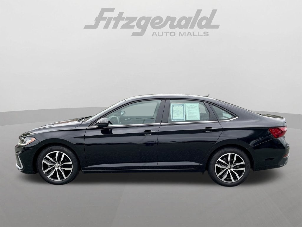 2025 Volkswagen Jetta 1.5T SE