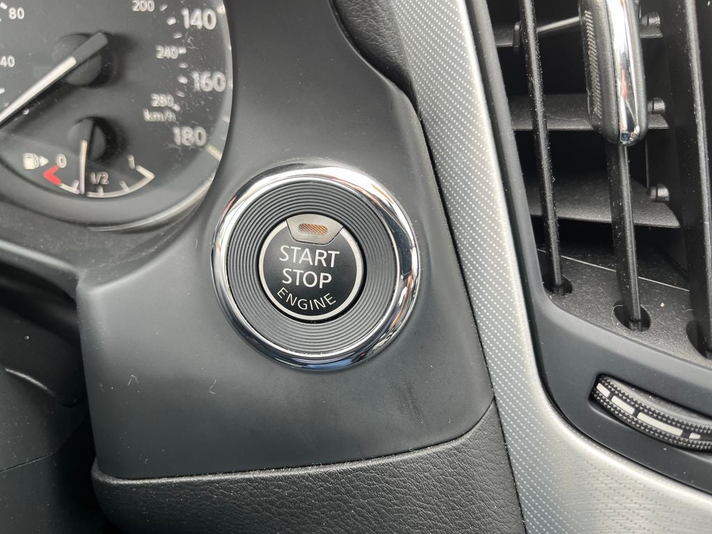 2022 INFINITI Q50 LUXE