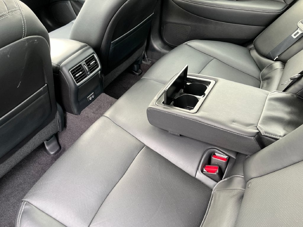 2022 INFINITI Q50 LUXE