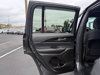 2025 Jeep Grand Cherokee Laredo X 4x4