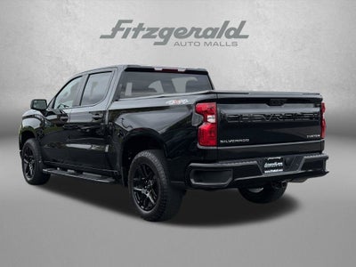 2023 Chevrolet Silverado 1500 4WD Crew Cab Short Bed Custom