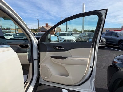 2020 GMC Acadia AWD Denali