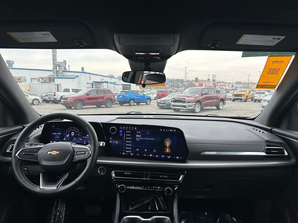 2025 Chevrolet Traverse LT 2LT