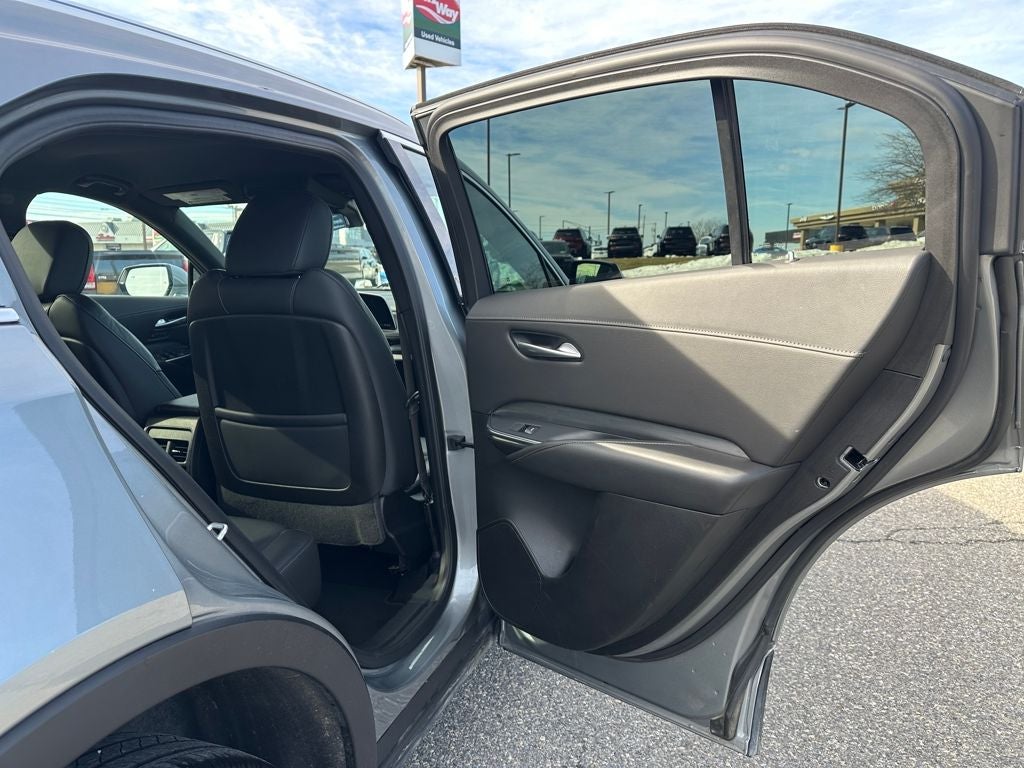 2025 Cadillac XT4 AWD Premium Luxury