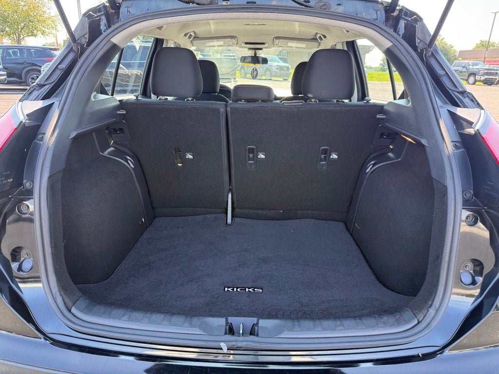 2023 Nissan Kicks SV Xtronic CVT