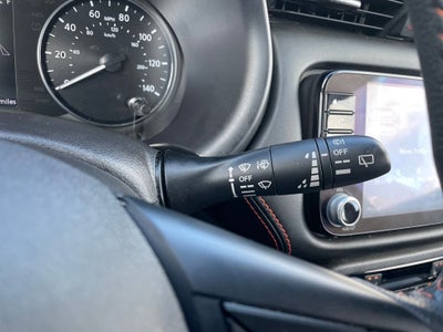 2023 Nissan Kicks SR Xtronic CVT