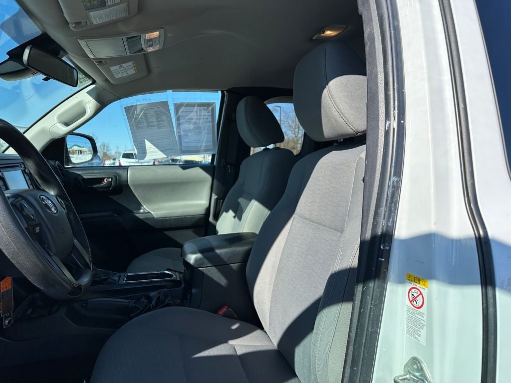 2019 Toyota Tacoma SR