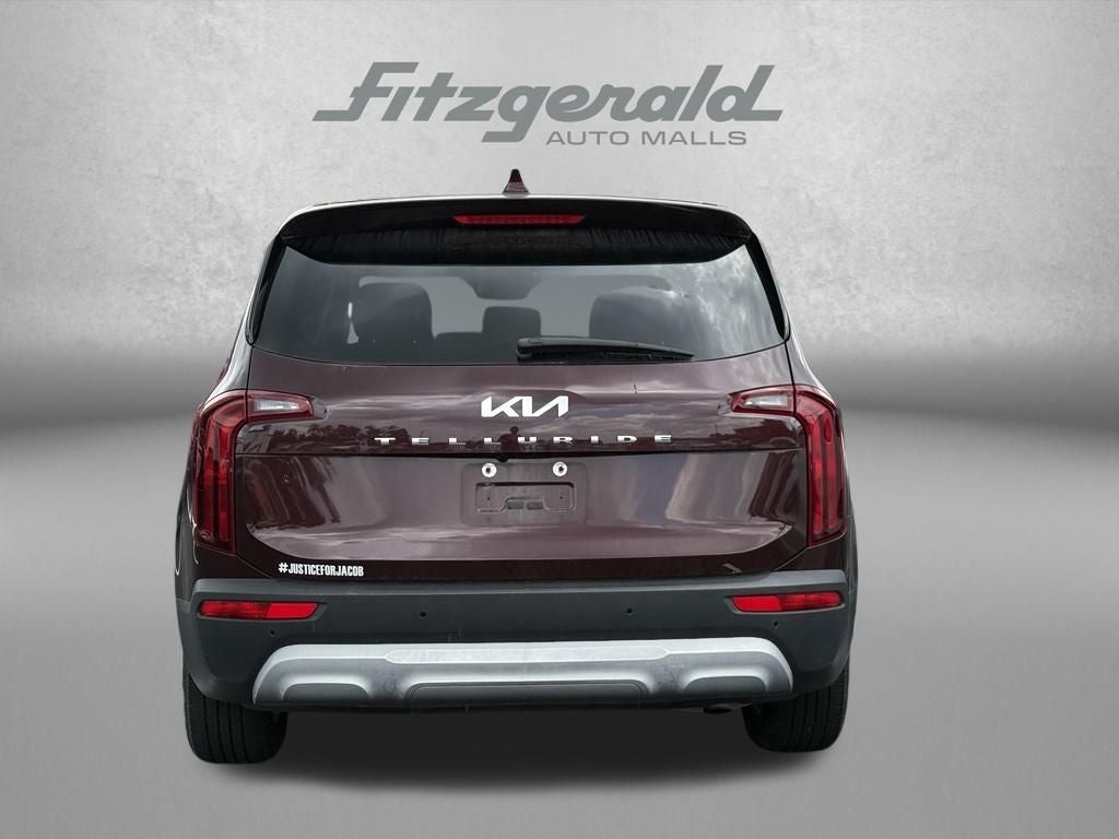 2022 Kia Telluride LX