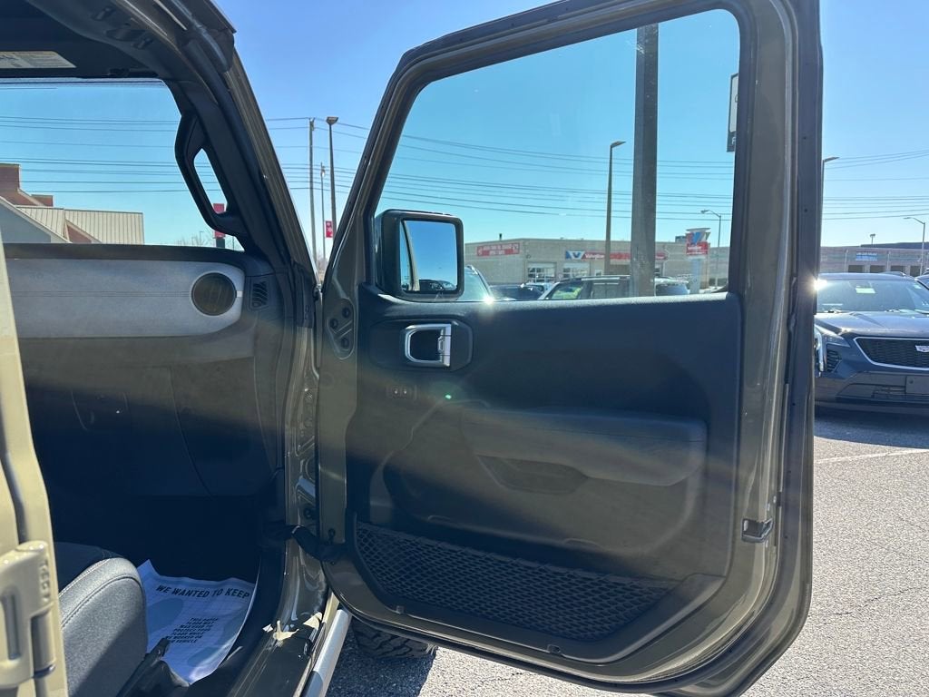 2025 Jeep Wrangler 4-Door Willys 4x4