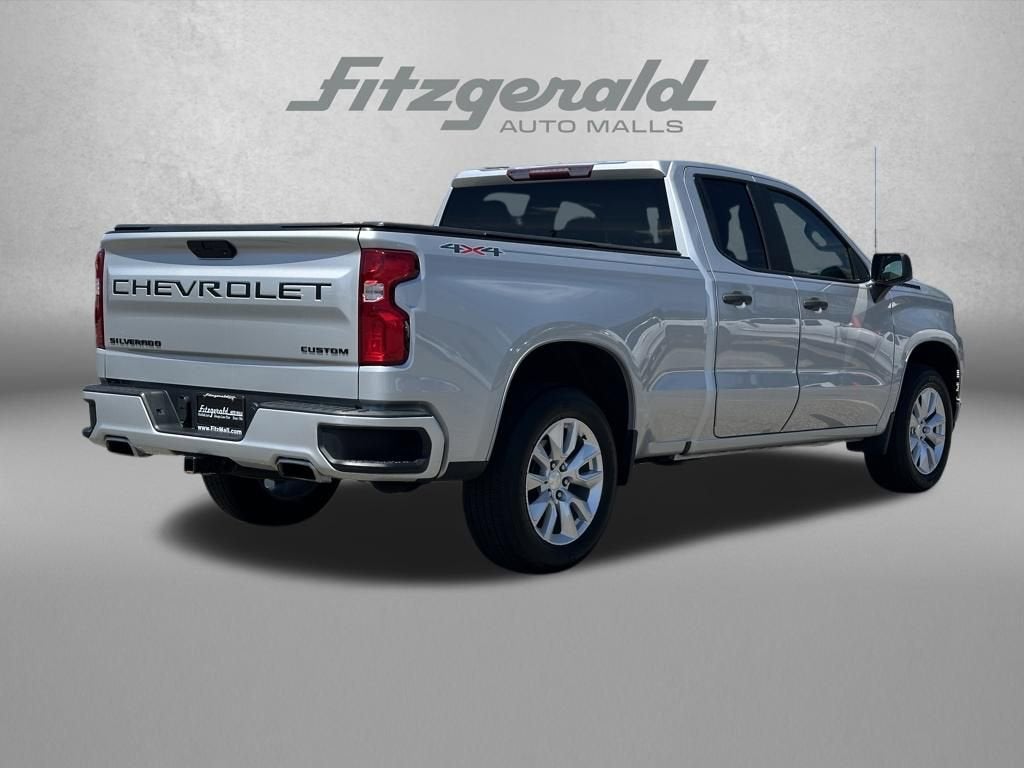 2020 Chevrolet Silverado 1500 Custom
