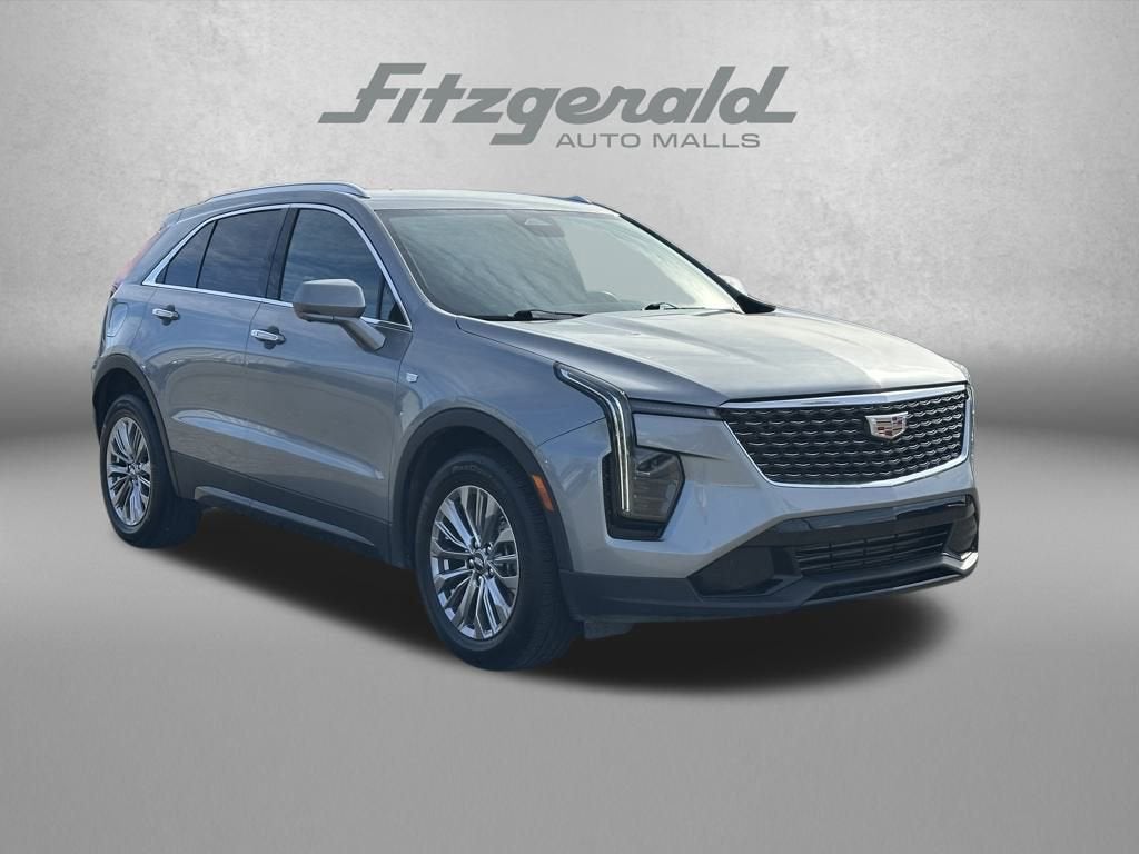 2025 Cadillac XT4 Premium Luxury