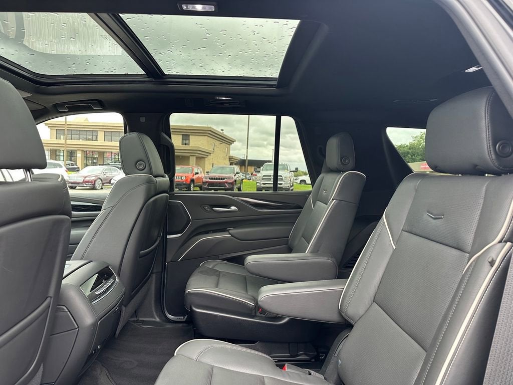 2024 Cadillac Escalade Sport