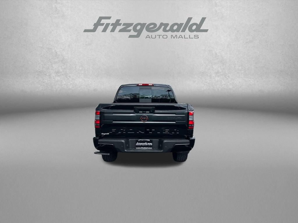 2025 Nissan Frontier Crew Cab PRO-4X 4x4