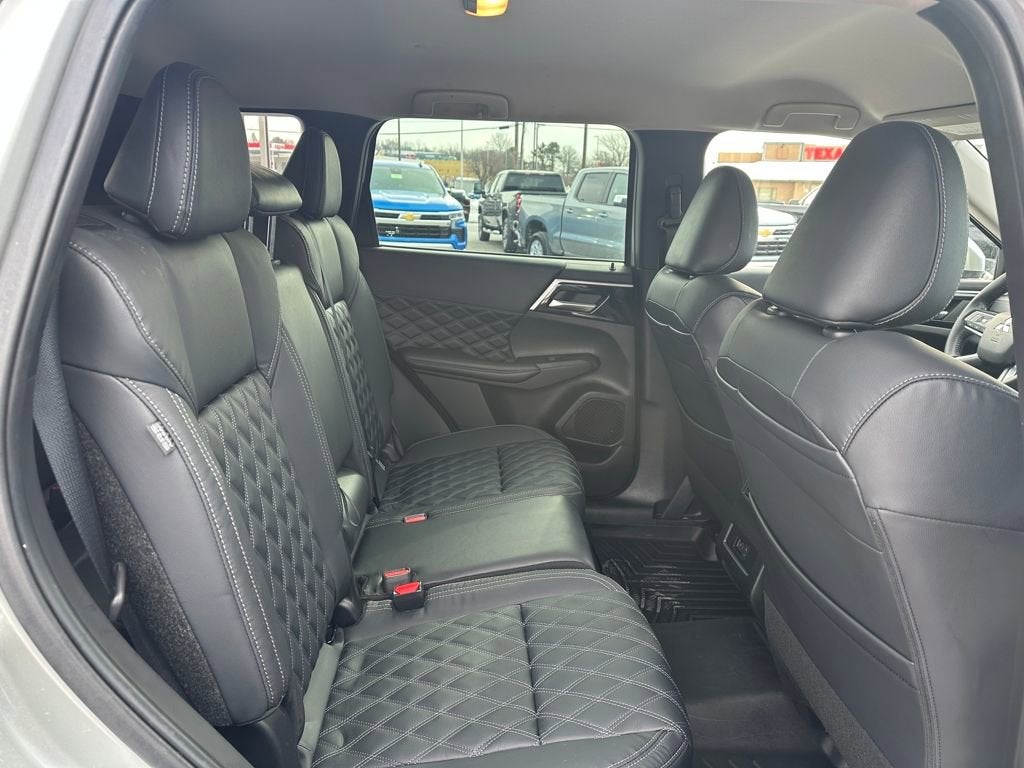 2022 Mitsubishi Outlander SEL Special Edition 2WD