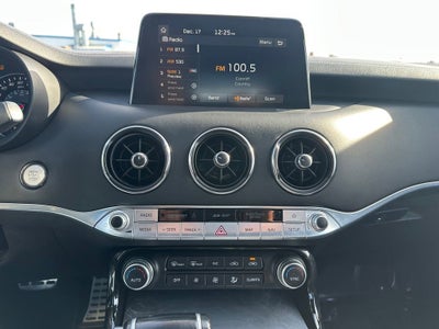 2020 Kia Stinger GT1