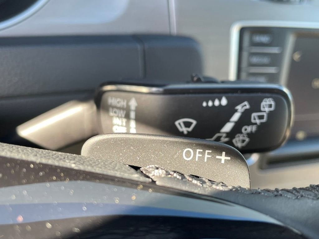 2017 Volkswagen Golf S