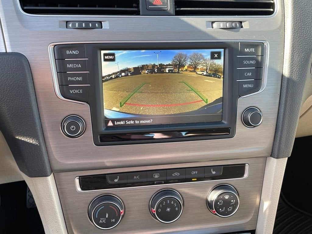 2017 Volkswagen Golf S