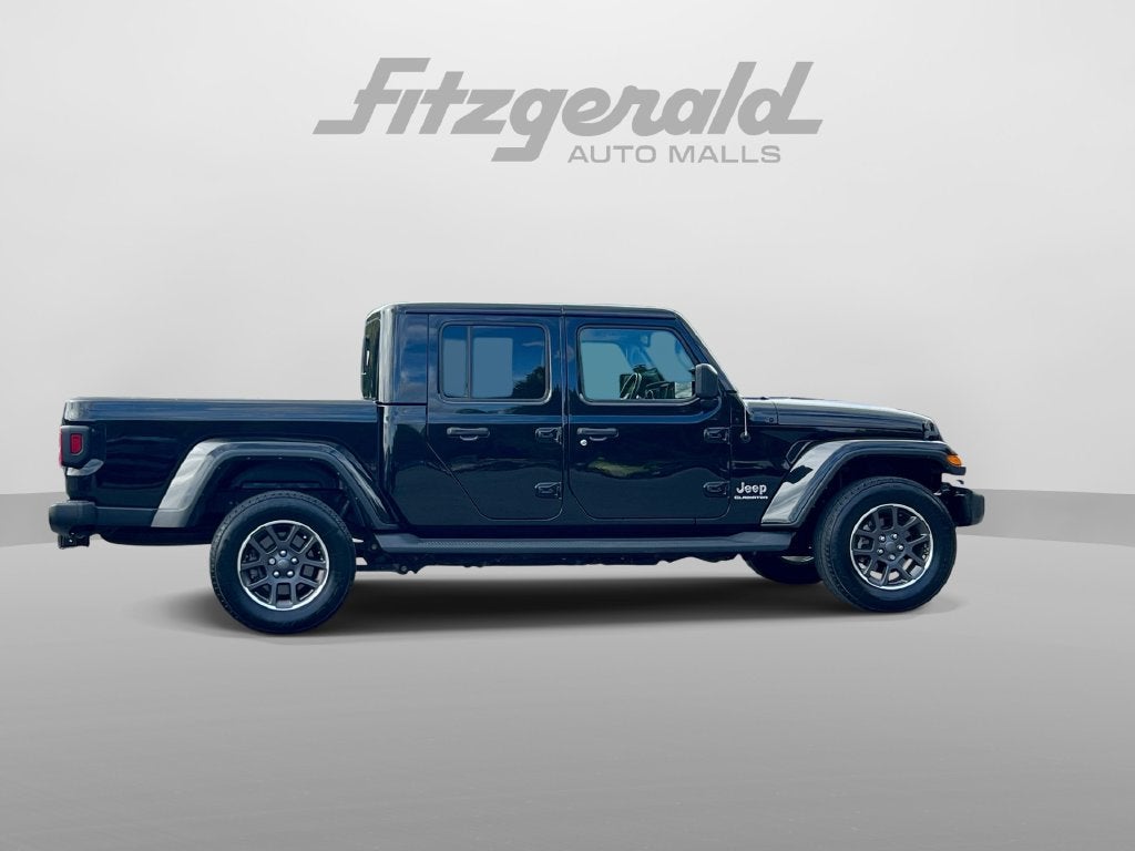 2022 Jeep Gladiator Overland