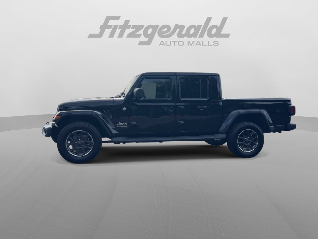 2022 Jeep Gladiator Overland