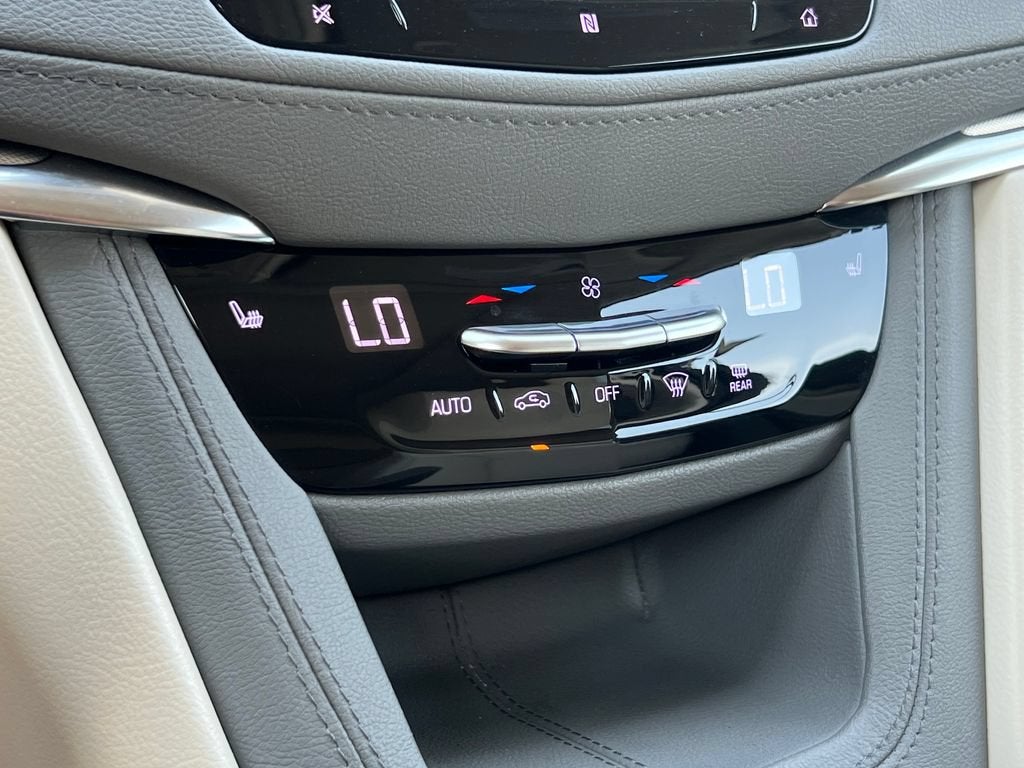 2020 Cadillac XT5 Premium Luxury FWD