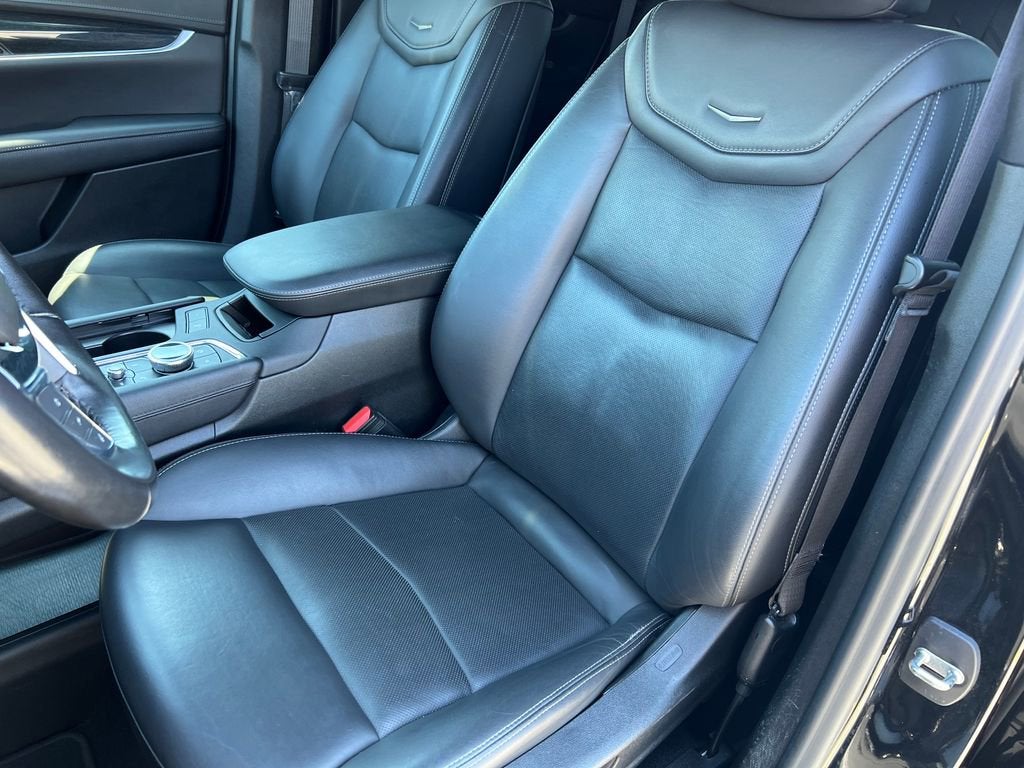 2020 Cadillac XT5 Premium Luxury