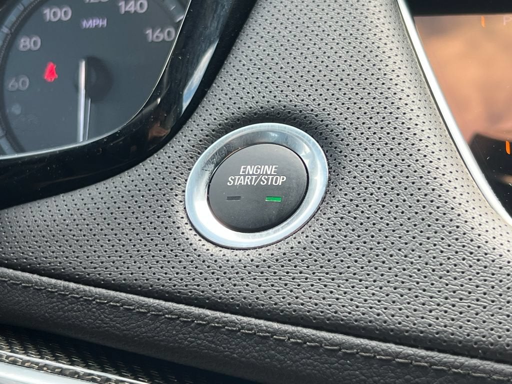 2022 Cadillac XT5 AWD Sport